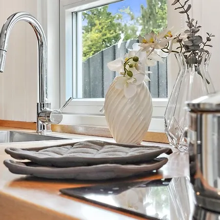 Sylvi - 750m From The Sea By Interhome Hals