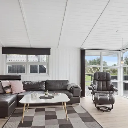 Hébergement de vacances Sylvi - 750m From The Sea By Interhome Hals